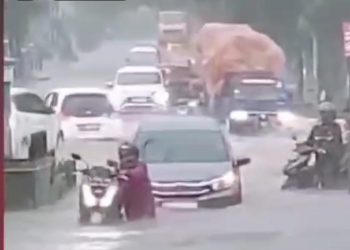 Hujan Deras Kepung Purwakarta,PR Besar untuk Pemda Atasi Banjir melalui Dinas Terkait