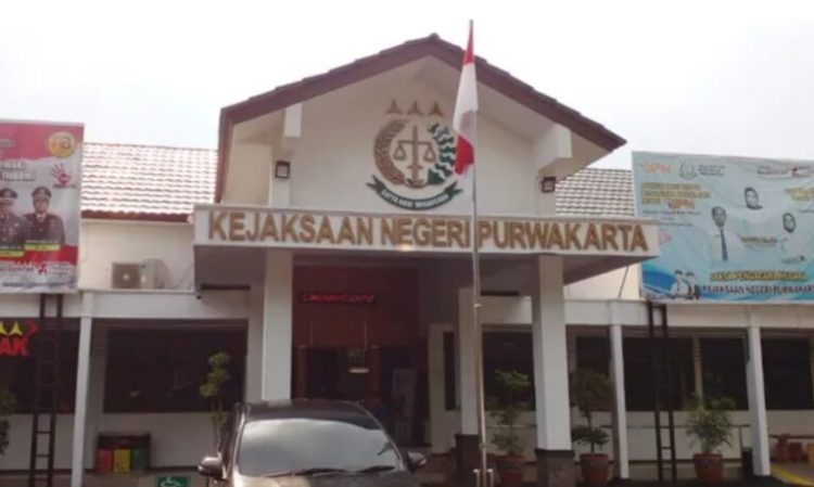 Mengundang Desas Desus Polemik Perbincangan,Terkait Pemusnahan Barang Bukti Uang Palsu di Kejari Purwakarta,Tanpa Konpresi Pers Terbuka…Ada Apa!!!??