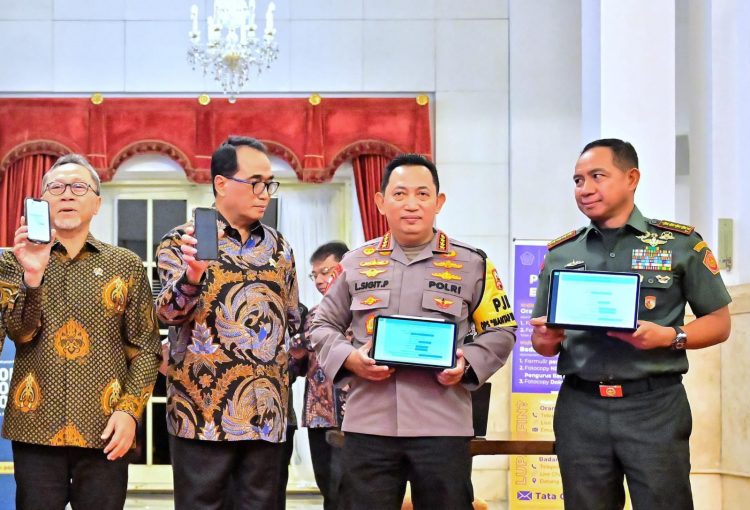 Panglima TNI Hadiri Acara Penyerahan SPT Tahunan Tahun 2023 di Istana Negara
