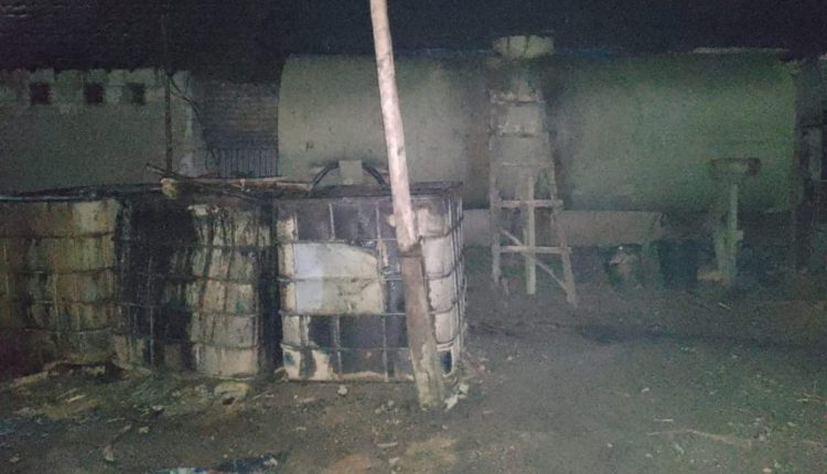 Cemari Lingkungan, Diduga Pembakaran Ban Bekas Dijadikan Solar di Tenjo Bogor Tak Tersentuh Hukum