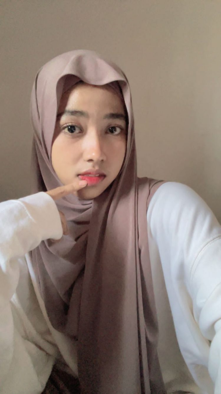 MENGUKIR JEJAK BARU: PEMBIAYAAN SYARIAH BERBASIS JASA DAN TRANSFORMASI EKONOMI