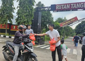 Semarakan HBP Ke-60: Rutan Tangerang Bagikan Takjil Gratis untuk Masyarakat