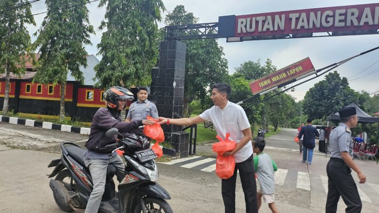 Semarakan HBP Ke-60: Rutan Tangerang Bagikan Takjil Gratis untuk Masyarakat