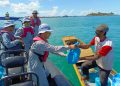 Jelang Idul Fitri: Pangkalan Bakamla Batam Bagikan Sembako untuk Nelayan