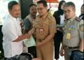Pemerintah Daerah Tangerang Bagikan Sertifikat: Gratis Untuk Masyarakat Desa Sodong Program Penyerahan Sertipikat Sistematis Lengkap