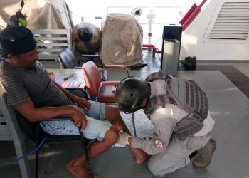 KN Kuda Laut-403: Berhasil Selamatkan Nelayan Korban Luka Bakar