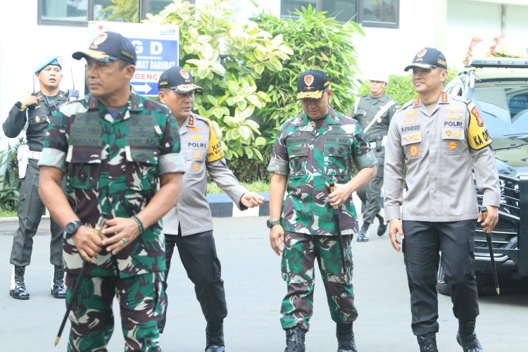 Danrem 052/Wkr, Mendampingi sekaligus Pengamanan Presiden RI Dalam Peresmian RSP-PU di RS. Harapan Kita