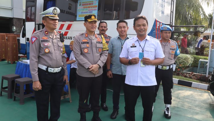 Polresta Bandara Soekarno Hatta Menyelenggarakan Pelayanan Perpanjangan SIM Keliling