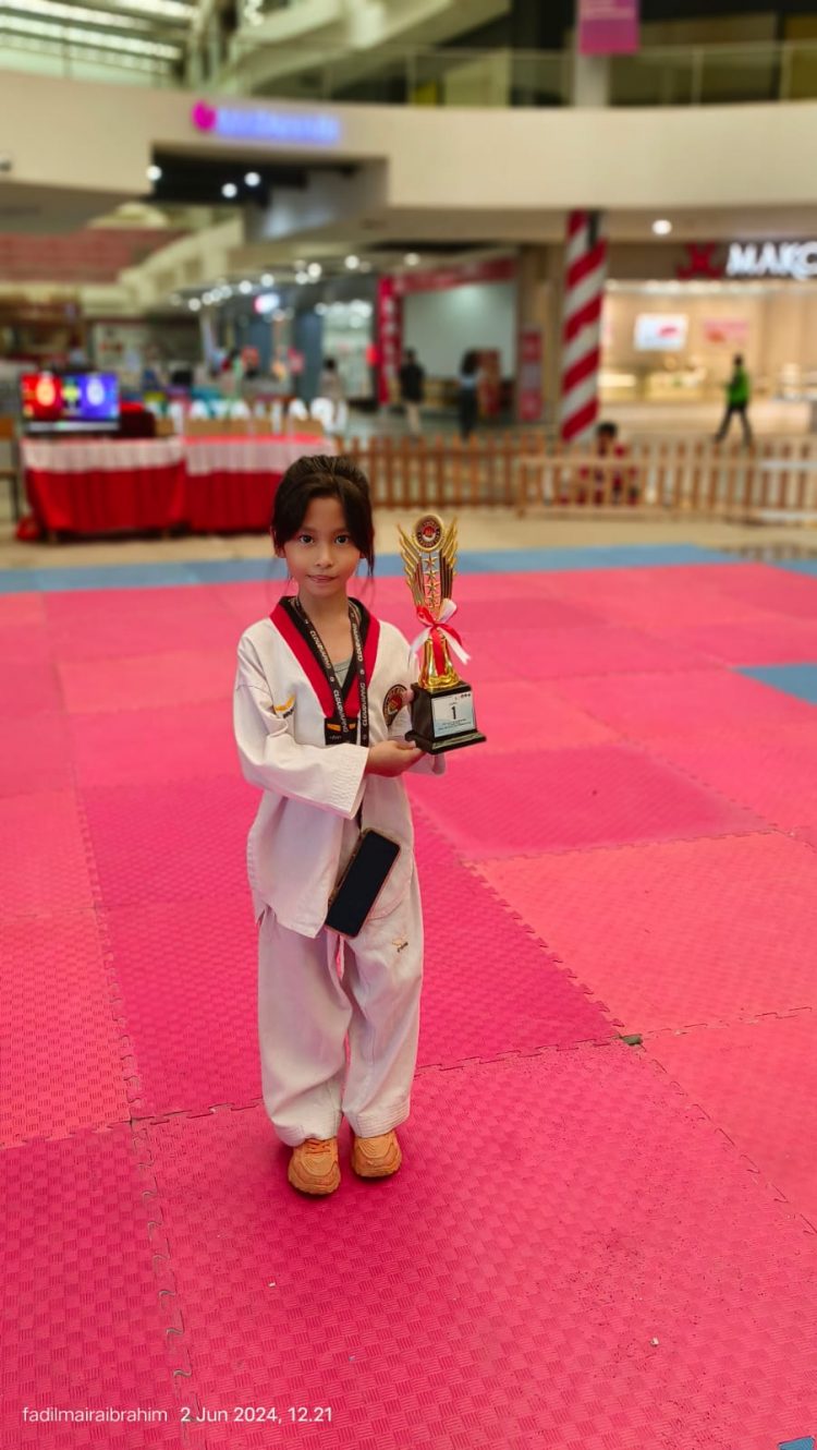 Ungguli 6 Club, Zaskia Raih Juara 1 di Try Out Taekwondo