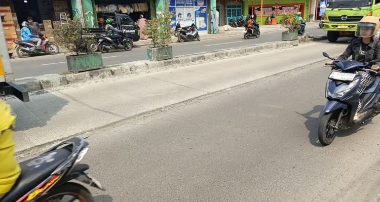 Dinilai Sebagai Proyek Maut, Bekas Perbaikan Jalan di Jalan Raya Merdeka Karawaci Bannyak Memakan Korban
