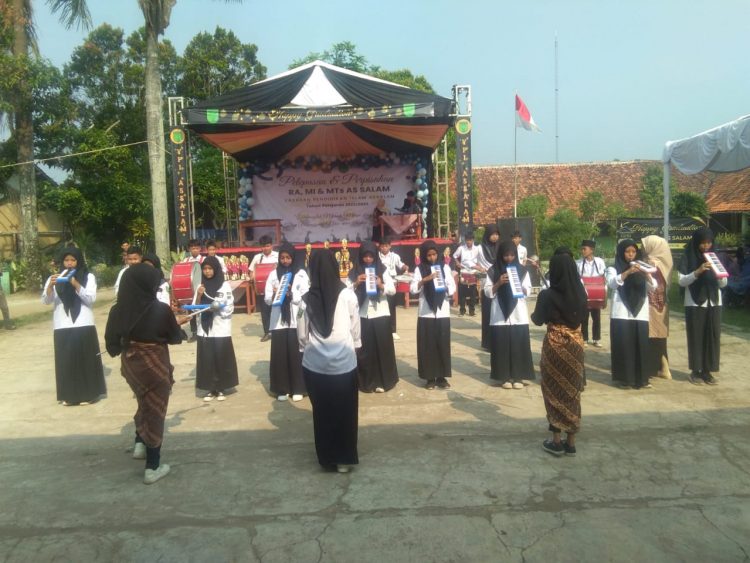 Happy Graduation YPI Assalam: Pelepasan Dan Perpisahan MTs.S As – salam Tahun Pelajaran 2023/2024