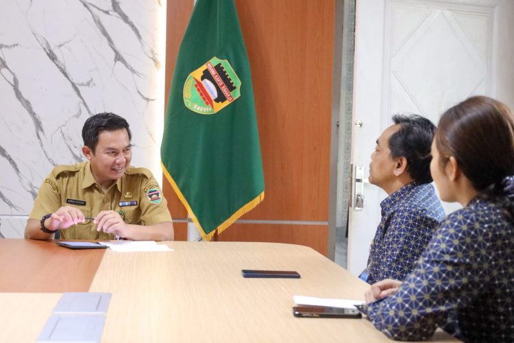Sekda Purwakarta H. Norman Kembali Aktif Bekerja di Kantor Pemda Usai Umroh