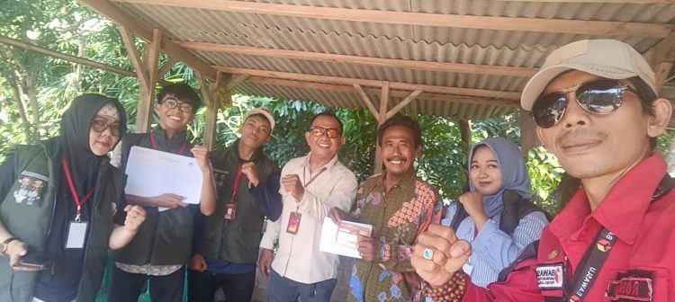 Pengawasan Uji Petik dan Waskat oleh PPL Kelurahan Munjuljaya Dilakukan Secara Blusukan