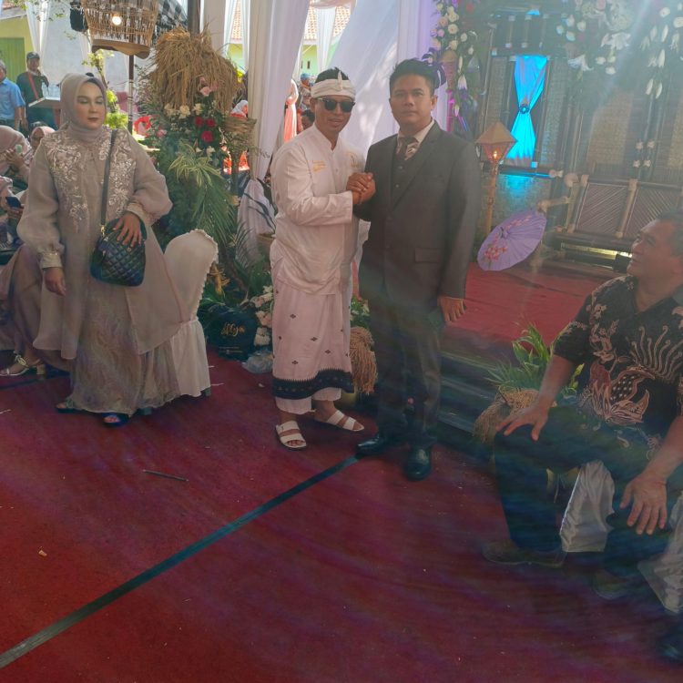 Ketua Umum GMPB Andi SH Hadiri Undangan Ketua Apdesi Kabupaten Purwakarta