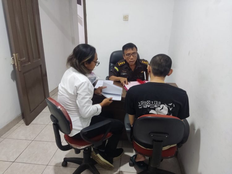 Satres Narkoba Polres Purwakarta Limpah Tersangka Dan Barang Bukti Ke Kejari