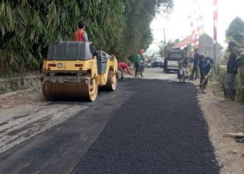 Jalan Rusak di Nangewer Pasangrahan, Dinas DPUTR Segera Lakukan Perbaikan