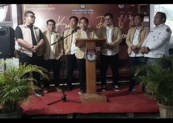 KPU Nias Terima Dua Bapaslon Bupati dan Wakil Bupati