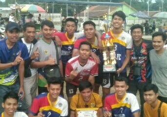 SMK Bina Nusantara : Juara Pertama Open Volly Ball Putra Kepala Desa Tenjo Tahun 2024