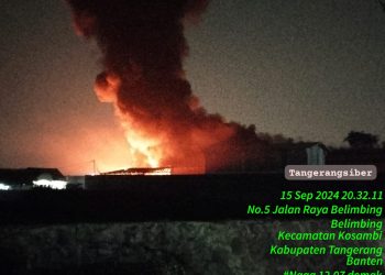 Dilalap Si Jago Merah, Kata Warga : Ada Kebakaran, Kayanya Pabrik Tiner