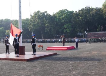 Kapuspen TNI Ingatkan Netralitas Dan Etika Sosial Media : Saat Pimpin Upacara Bendera 17 September 2024