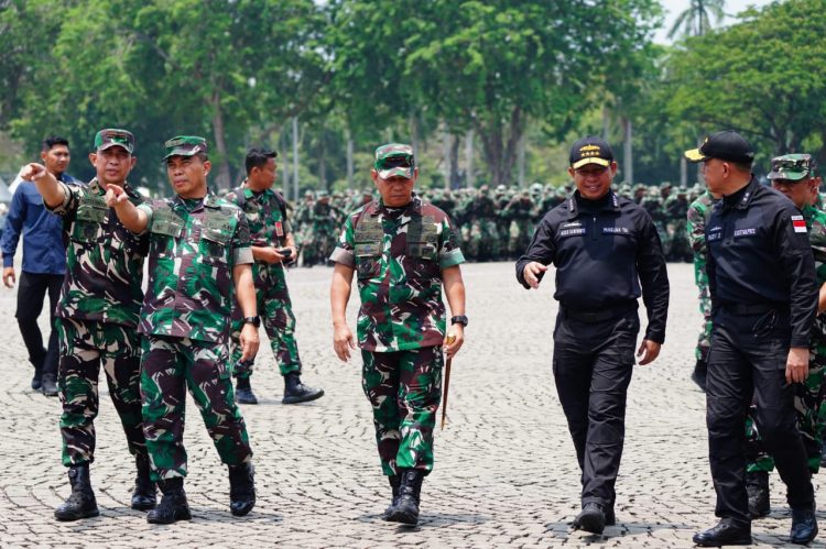 Panglima TNI : Tinjau Kesiapan Puncak Peringatan HUT TNI Ke-79 di Monas