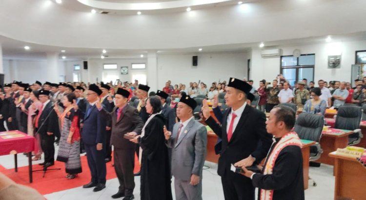 Rapat Paripurna DPRD Kab. Nias Dalam Rangka Pengucapan Sumpah/Janji