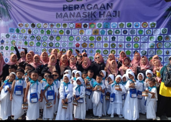 Murid-murid RA Miftahul Jannah Antusias Ikuti Manasik Haji di Bungursari, Purwakarta