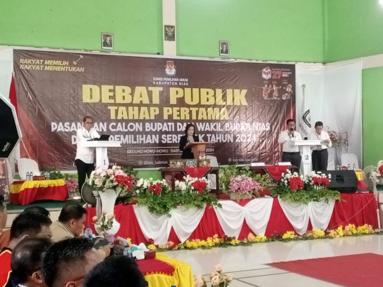KPUD Nias Gelar Debat Publik Pertama, Paslon 1, Visi : Nias Maju Berkelanjutan, Paslon 2, Visi dan Misinya Salah Input di Silon