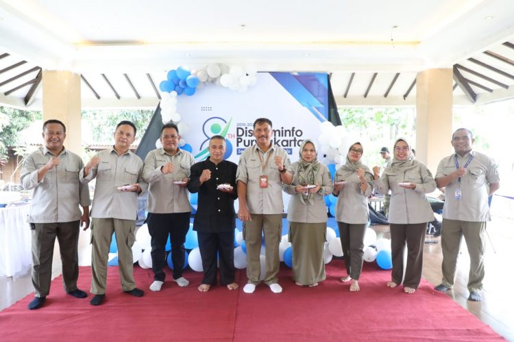 Sewindu Cerdas Melaju Bersama Diskominfo Purwakarta