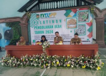 DKUPP Purwakarta Gelar Pelatihan Pengolahan Ikan di Kecamatan Jatiluhur
