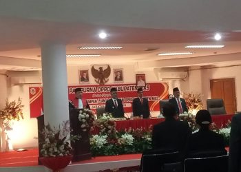 Bupati Nias Hadiri Rapat Paripurna DPRD Kab. Nias Dalam Rangka Pengucapan Sumpah Janji Pimpinan DPRD