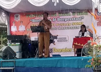 Wakili Bupati Nias, Kadisdik Buka Secara Resmi Porseni SDN 075045 Somi
