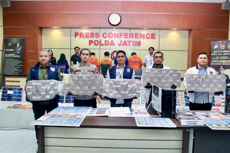 Direktorat Siber Polda Jatim Bongkar Komplotan Pidana Judi Online Jaringan Internasional dan Sindikat Pencucian Uang