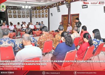 AUDIENSI DIREKTUR PENDIDIKAN KATOLIK DITJEN BIMAS KATOLIK KEMENTERIAN AGAMA RI DENGAN BUPATI NIAS
