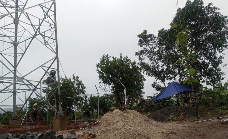 Dibangun Tak Jauh dari Sekolah, Radiasi Menara BTS di Cigudeg Ancam Keselamatan Anak-Anak SD