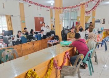 Tahun 2025, Dinas Dukcapil Kota Gunungsitoli Tetap Melayani Selama Jam Istirahat Siang