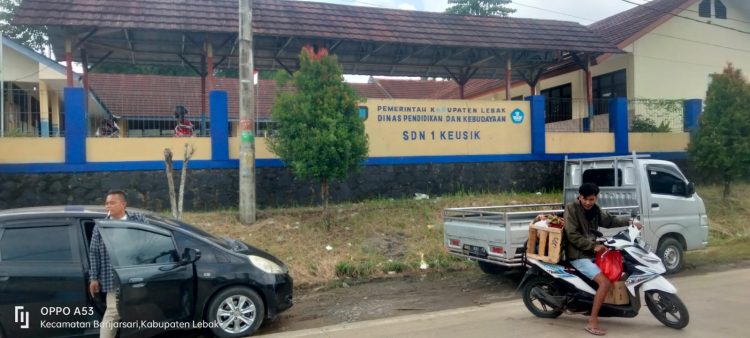 Gergera Uang Tabungan Tidak Di Kembalikan Orang Tua Wali Murid Akan Laporkan Oknum Guru Ke Dinas Terkait