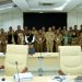 Pj. Bupati Lampung Utara Drs. H. Aswarodi, M.Si., Tunjukkan Komitmen pada Evaluasi Kinerja Triwulan III di Kemendagri