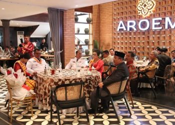 Usai Dilantik Prabowo, Wali Kota dan Wakil Wali Kota Gunungsitoli Ikuti Acara Ramah Tamah