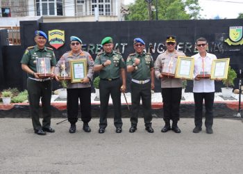 Sinergi Berantas Narkoba, Kapolrestabes Medan Direward Komandan Puspomad