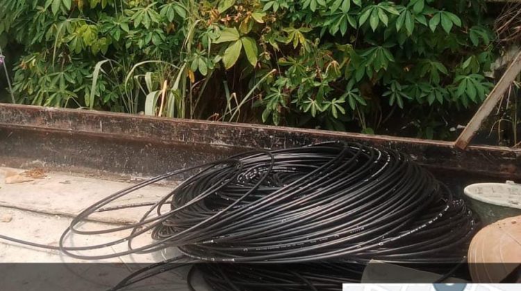 Ancam Viralkan LSM dan Wartawan, Pemasangan Tiang Fiber Star di Perum Legok Indah Tak Dapat Tunjukan Izin