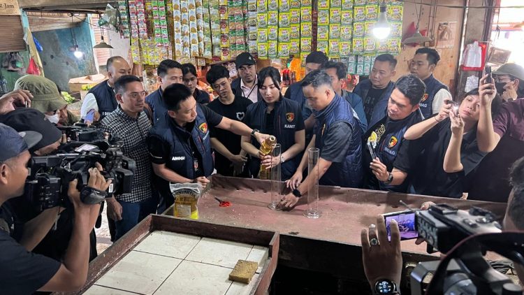 Satgas Pangan Polda Metro Jaya: MinyaKita Botolan Tak Sesuai Standar Isi