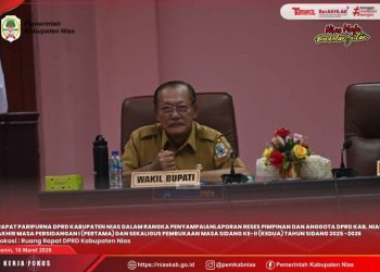 WABUP NIAS HADIRI RAPAT PARIPURNA DALAM RANGKA PENYAMPAIAN LAPORAN RESES PIMPINAN DAN ANGGOTA DPRD