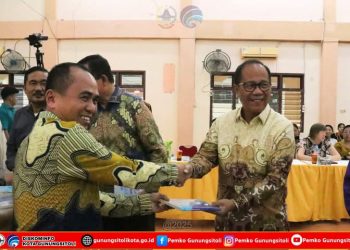 Peluncuran Buku STT BNKP Sundermann