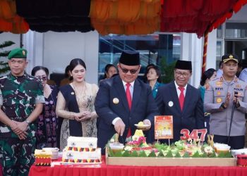 Upacara Bendera Sekaligus Perayaan dan Pembukaan Rangkaian Kegiatan HUT Kota Gunungsitoli Ke-347 Tahun 2025