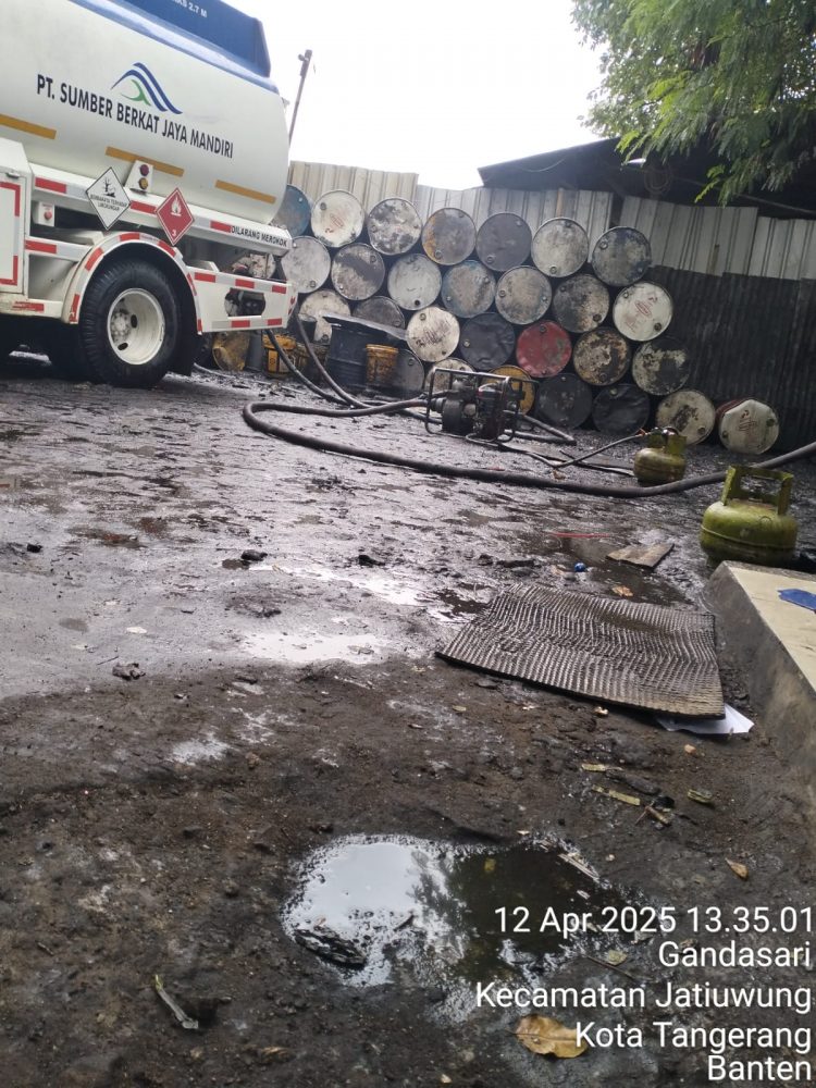 Gunakan Gas Subsidi, Pengolahan Oli Bekas di Gandasari Diduga Tak Berizin