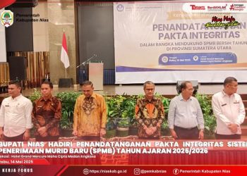 BUPATI NIAS HADIRI KEGIATAN KONSOLIDASI SPMB DAN PENANDATANGANAN PAKTA INTEGRITAS TAHUN 2025