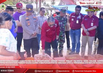 Cegah Inflasi Daerah, Sekda Nias Monitoring Harga Pasar Pekan Hiliweto Gido