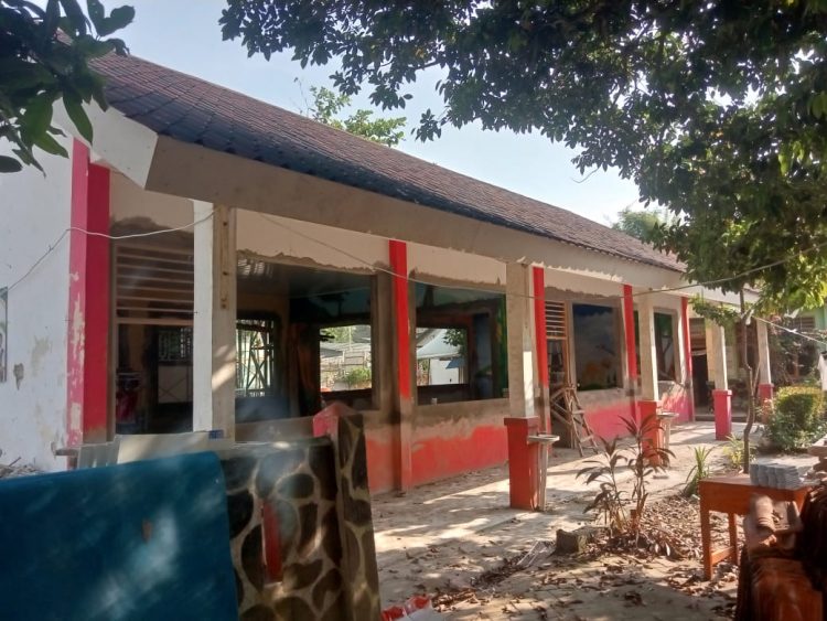 Sekdis Pendidikan Berikan Atensi PPTK untuk Bongkar Penggunaan Baja Ringan Bekas pada Rehabilitasi SDN Candu