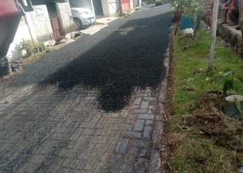 Pemborongnya Kabur, Proyek Hotmix di Grand Tigaraksa Residence Diduga Dikerjakan Kontraktor Amatiran